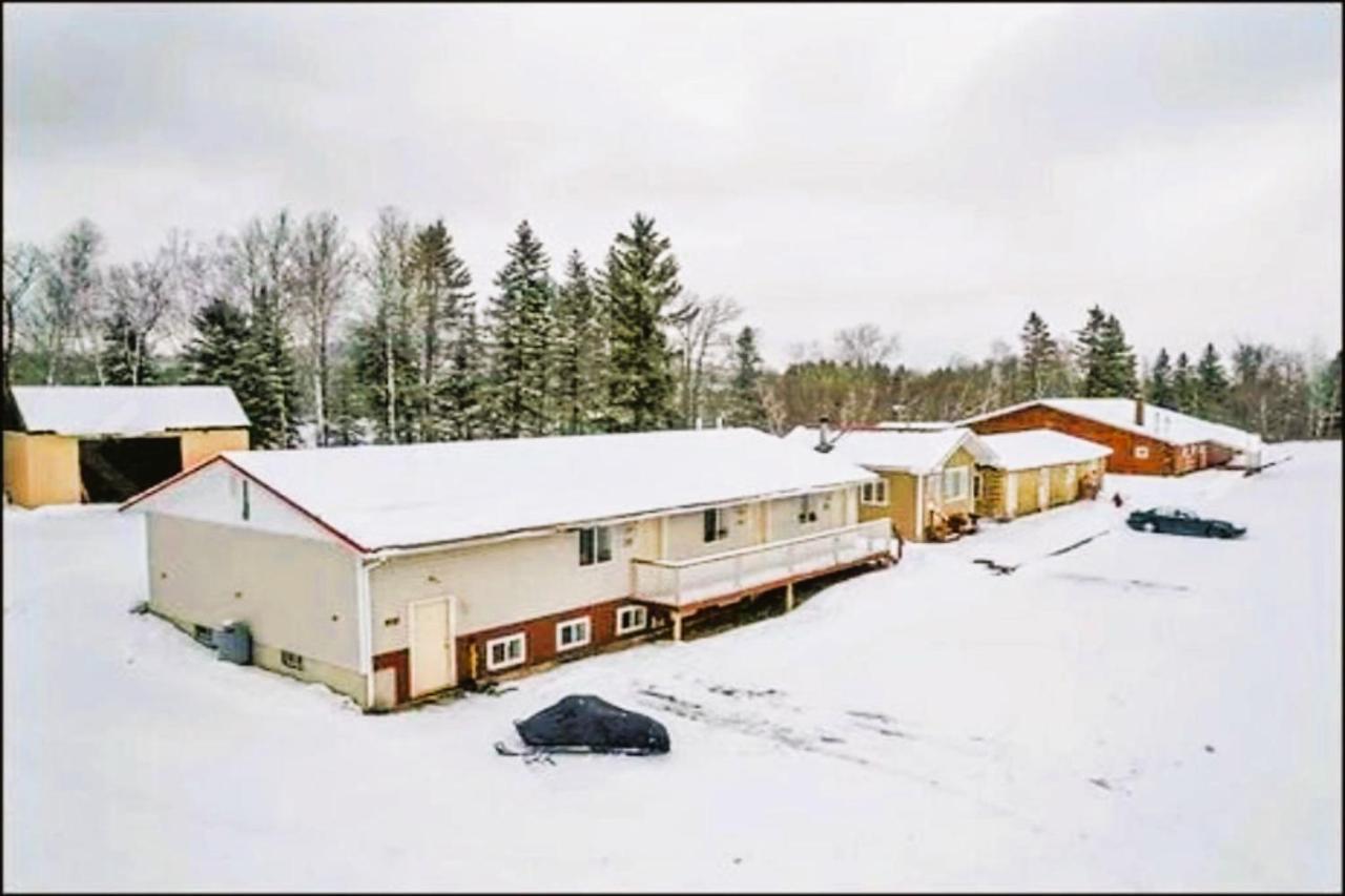 Love Hotels St John River At Fort Kent Me Saint John Plantation Екстериор снимка