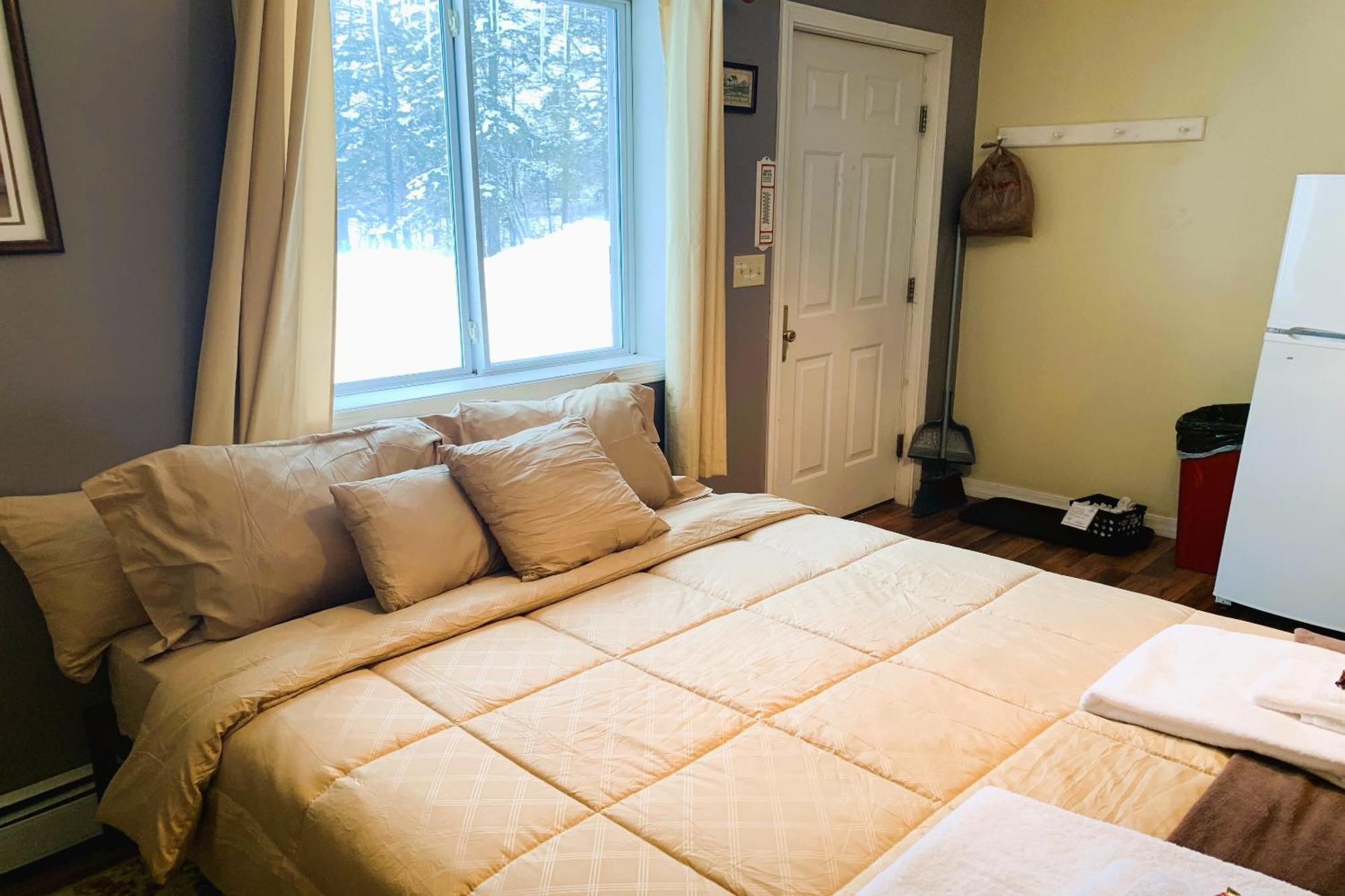 Love Hotels St John River By Oyo At Fort Kent Me Saint John Plantation Екстериор снимка