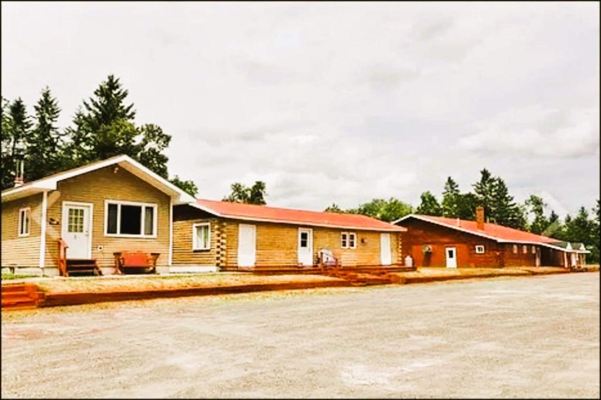 Love Hotels St John River By Oyo At Fort Kent Me Saint John Plantation Екстериор снимка